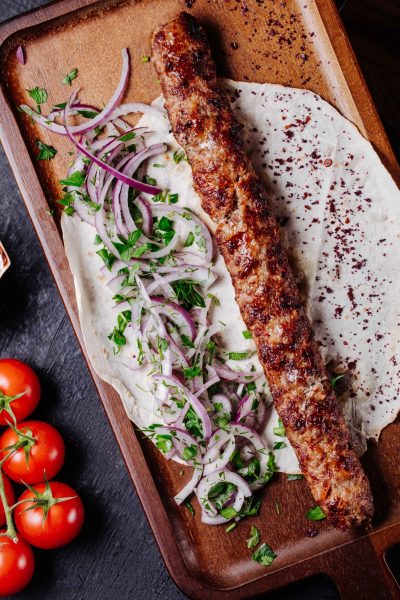 azerbaijani-lule-kebab-lavash-bread-with-onion-green-salad